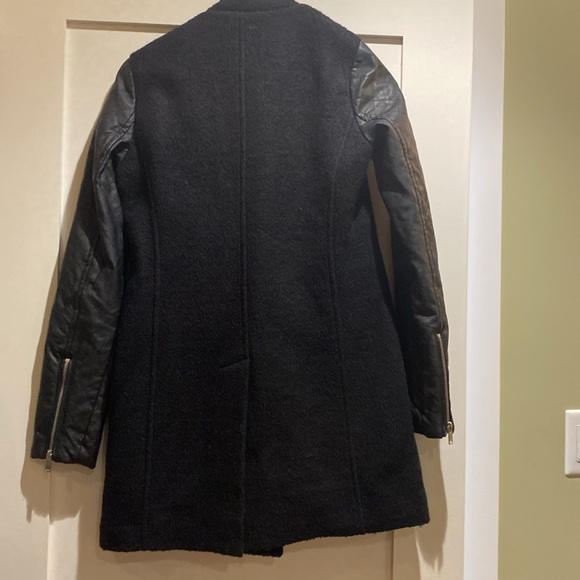 Vero Moda size XS jacket. - Picture 10 of 11